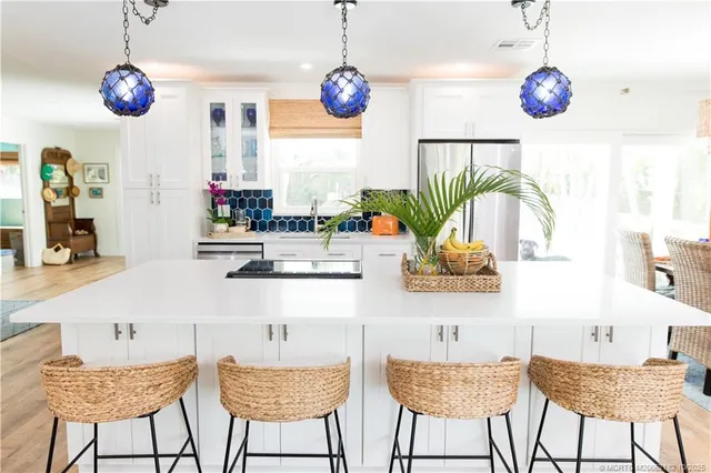 $679,000 | 4756 Southeast Manatee Terrace, Stuart, FL 34997