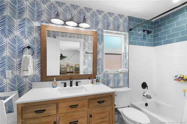 $679,000 | 4756 Southeast Manatee Terrace, Stuart, FL 34997