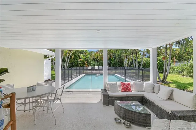 $679,000 | 4756 Southeast Manatee Terrace, Stuart, FL 34997