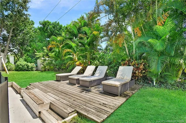 $679,000 | 4756 Southeast Manatee Terrace, Stuart, FL 34997