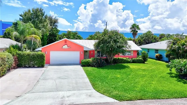 $679,000 | 4756 Southeast Manatee Terrace, Stuart, FL 34997