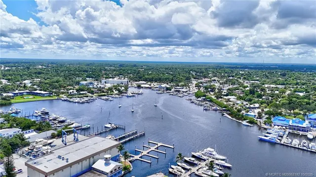 $679,000 | 4756 Southeast Manatee Terrace, Stuart, FL 34997