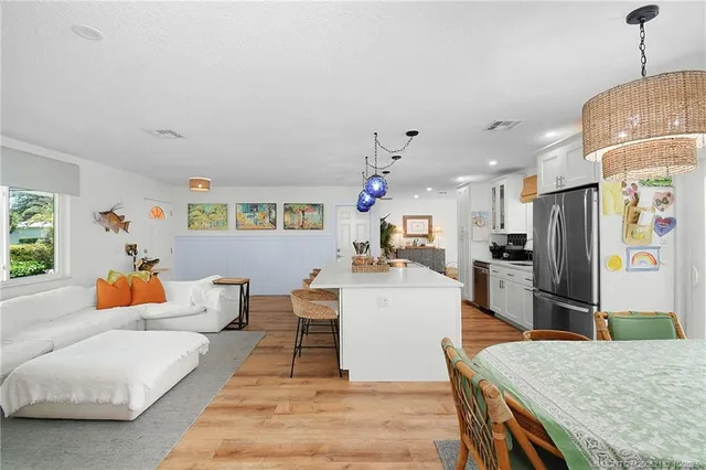 $679,000 | 4756 Southeast Manatee Terrace, Stuart, FL 34997