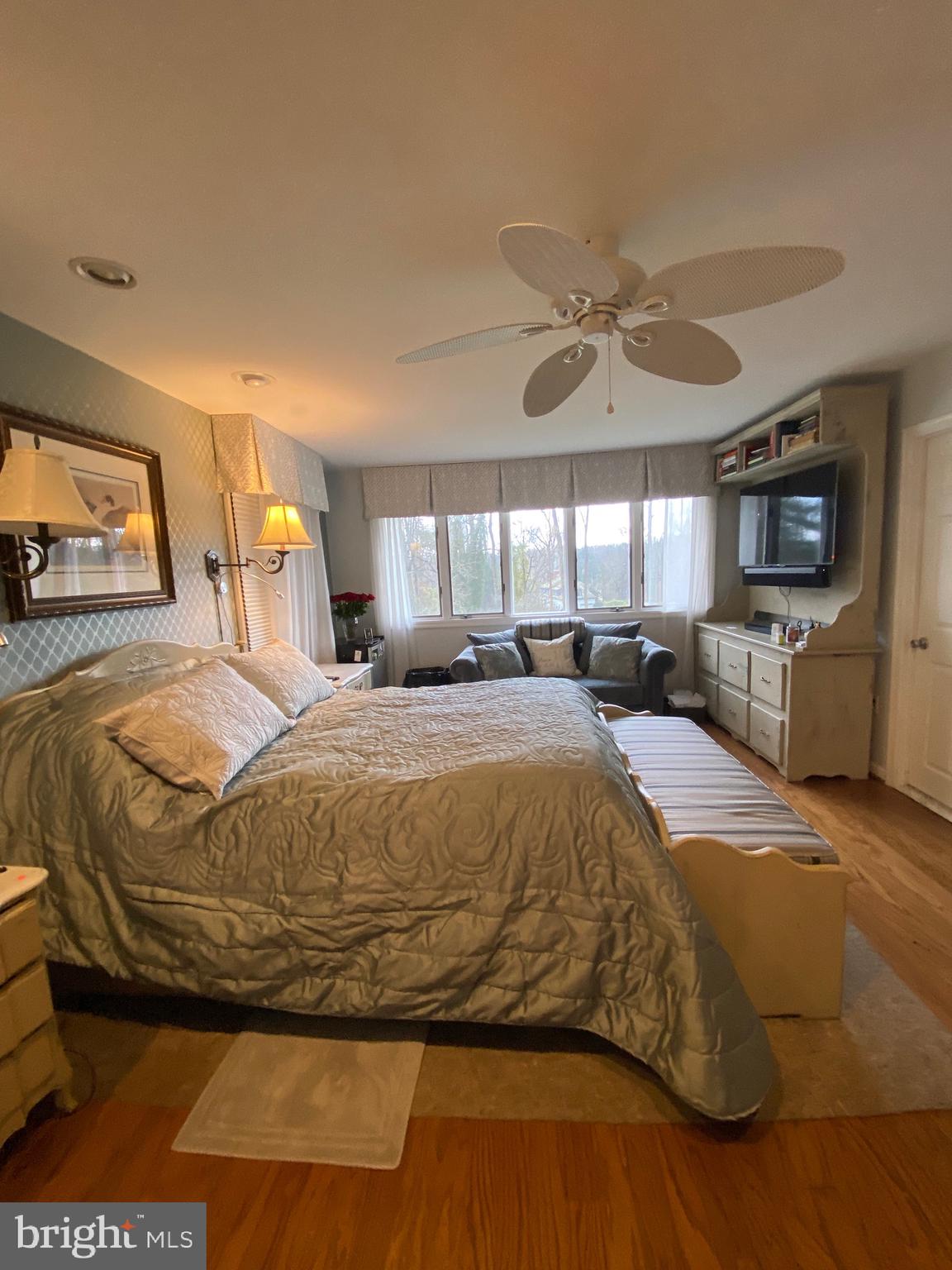 1323 Prospect Hill Road Villanova, PA 19085 - Photo 19 of 54
