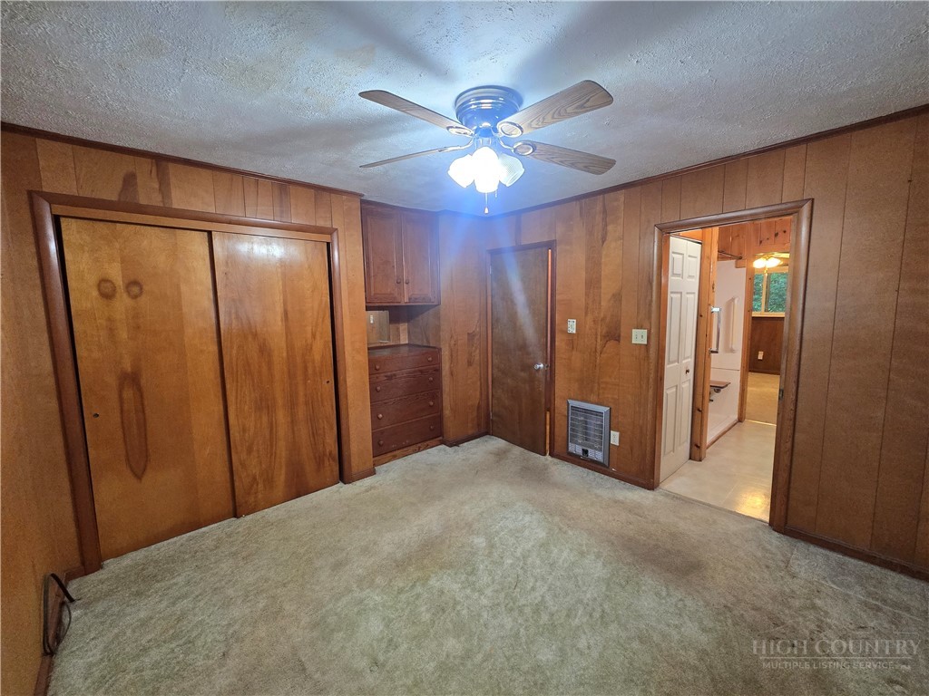 159 Hubert Street Newland, NC 28657 - Photo 21 of 40