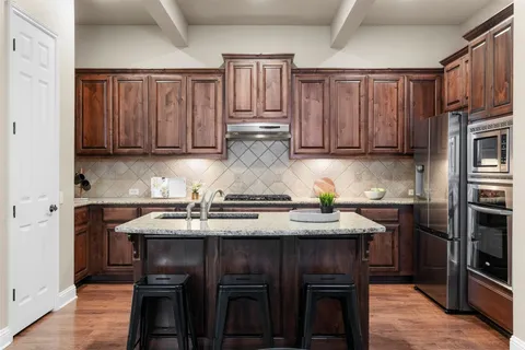 $950,000 | 2020 Antone Street, Austin, TX 78723