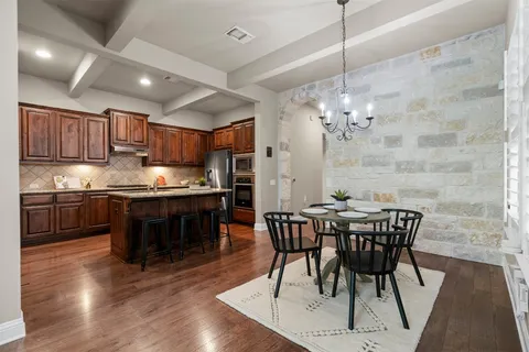 $950,000 | 2020 Antone Street, Austin, TX 78723