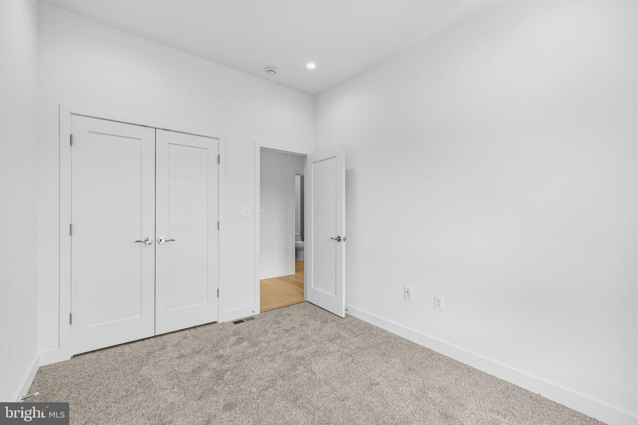 2534 Elvans Road Southeast Washington, DC 20020 - Photo 40 of 48