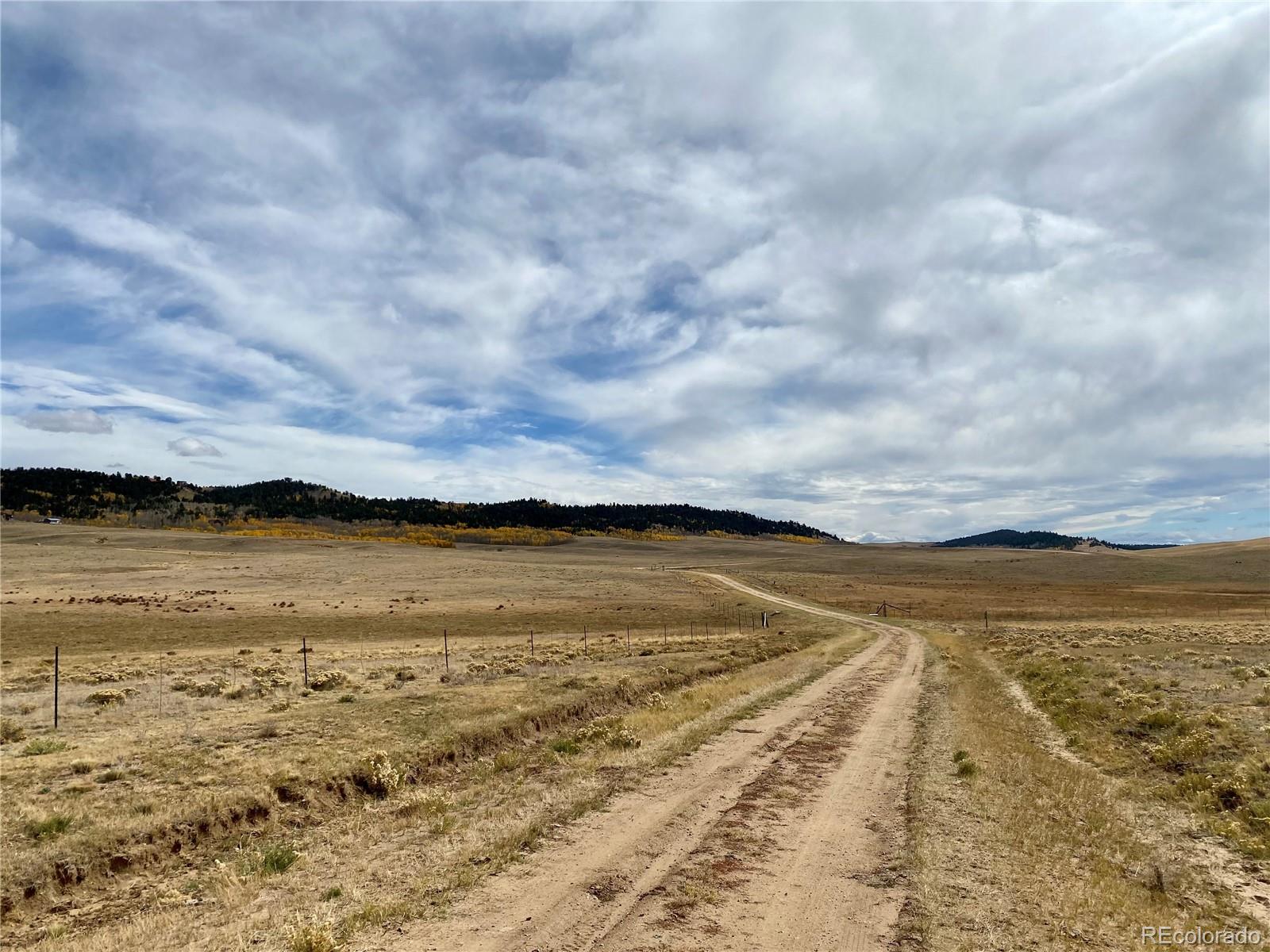 469 Link Road Como, CO 80432 - Photo 24 of 30 a view of an ocean