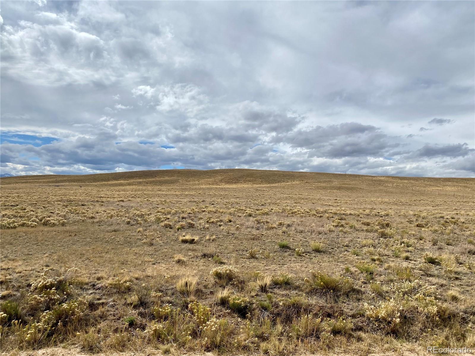 469 Link Road Como, CO 80432 - Photo 5 of 30 a view of an ocean