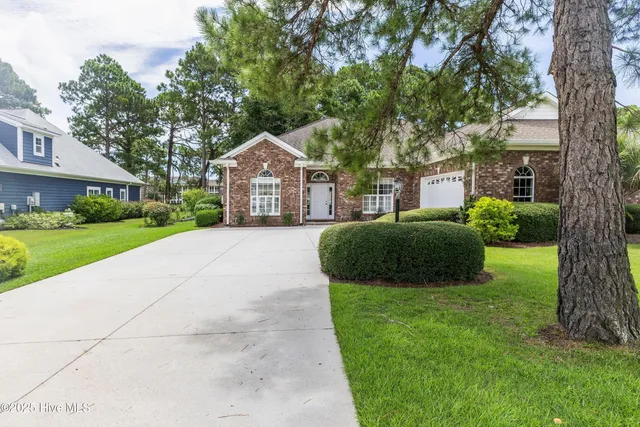 $525,000 | 320 Crooked Gulley Circle, Sunset Beach, NC 28468