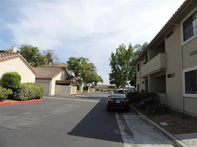 $2,700 | 3541 Paseo De Francisco, Unit 243, Oceanside, CA 92056