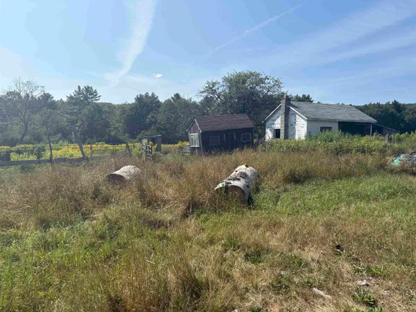 $299,900 | 8 Skyline Road, Newport, NH 03773