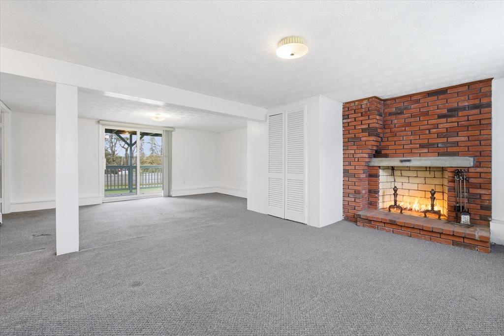 21 Newhill Road Methuen, MA 01844 - Photo 24 of 37