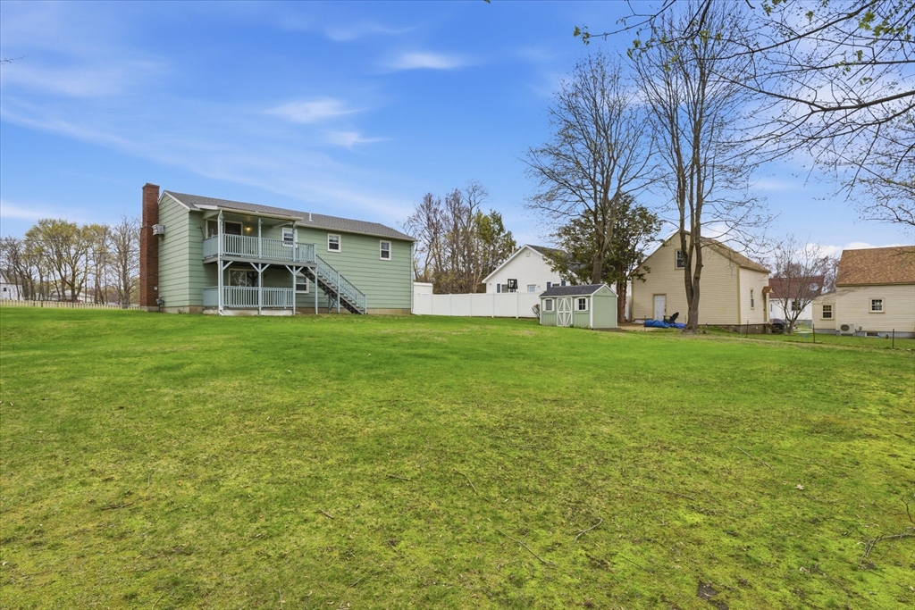 21 Newhill Road Methuen, MA 01844 - Photo 36 of 37