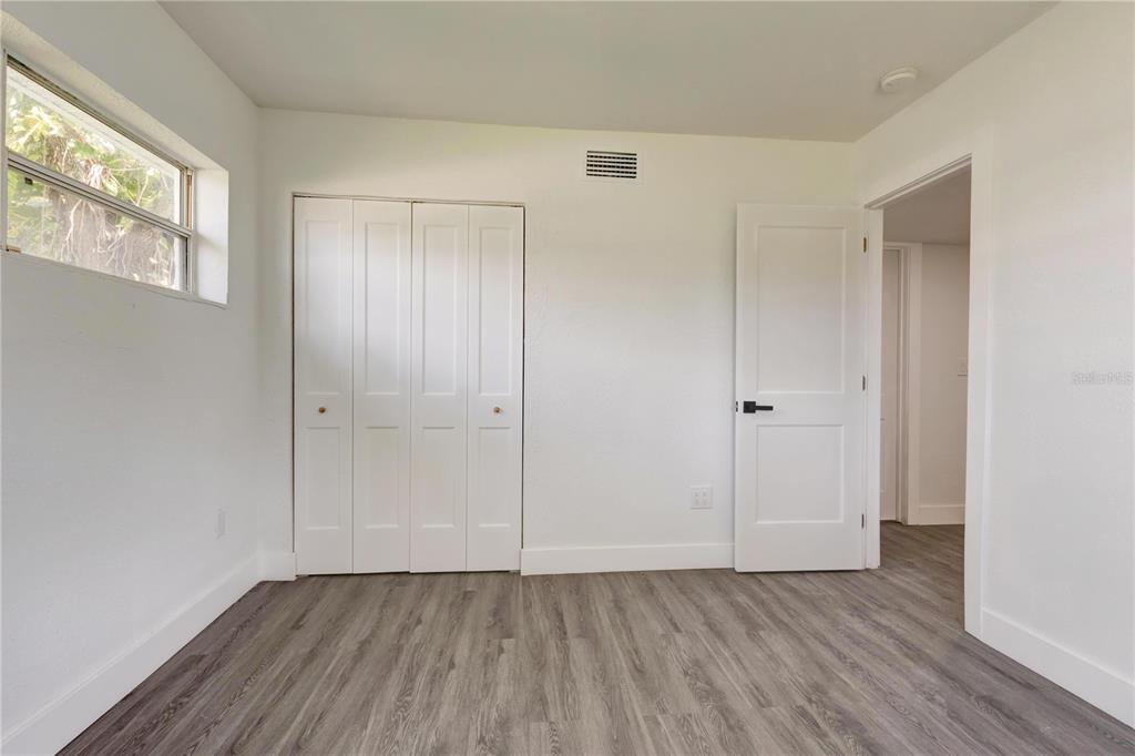 5039 Avery Road New Port Richey, FL 34652 - Photo 11 of 32 Gallery Image 11