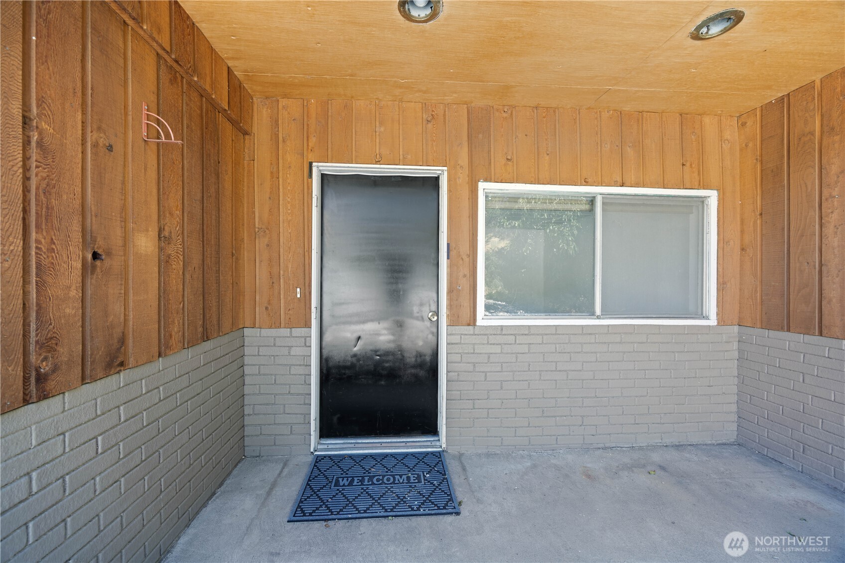 744 Riverview Cemetery Road Chelan, WA 98816 - Photo 8 of 29