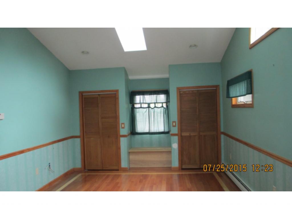 35 Hassel Brook Road Nashua, NH 03060 - Photo 15 of 21