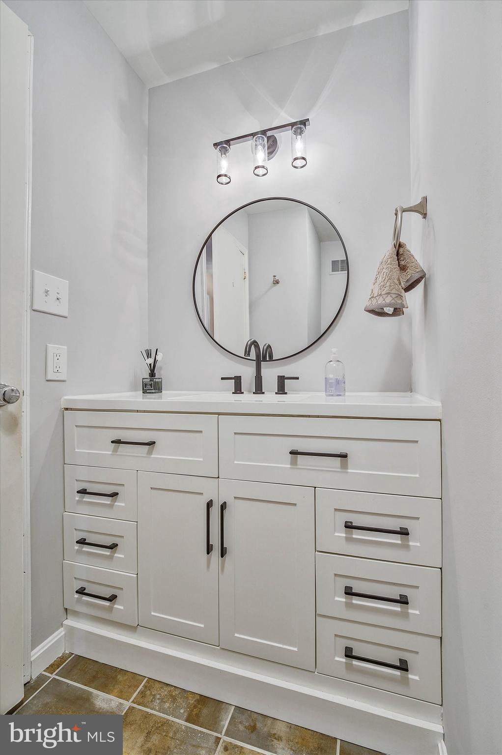 7902 Larrick Court Springfield, VA 22153 - Photo 21 of 48