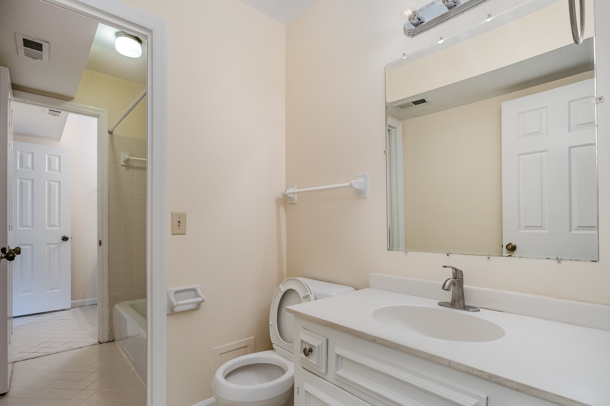 757 Fox Ridge Drive Brentwood, TN 37027 - Photo 18 of 21 a bathroom with a sink toilet and shower