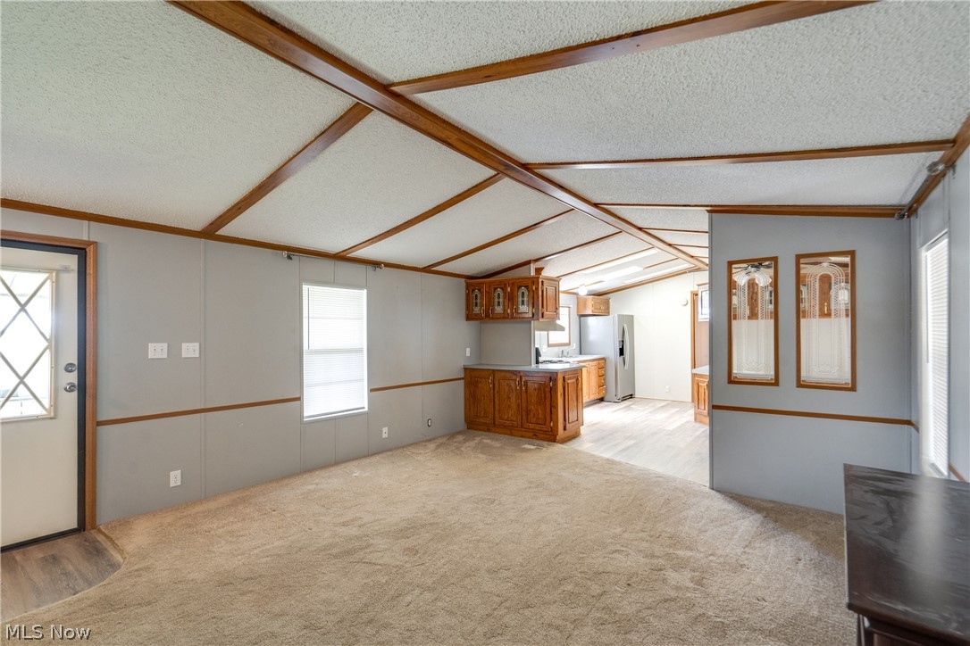 18592 Edwards Road, Unit 223 Doylestown, OH 44230 - Photo 7 of 21