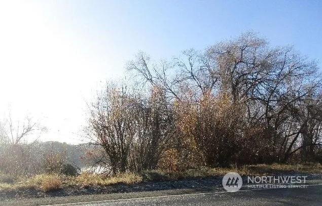 $65,000 | 97 East McDonald Road, Toppenish, WA 98948