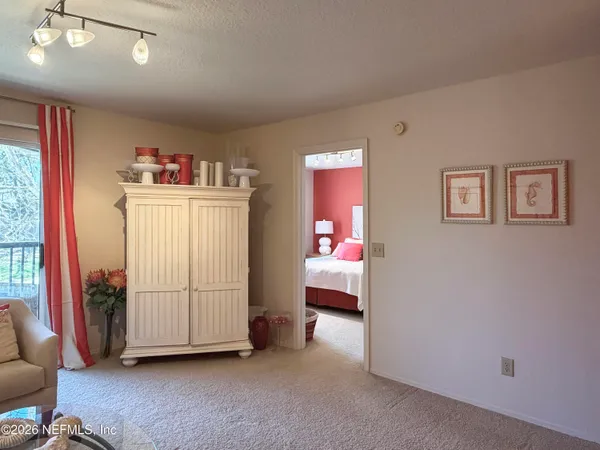 $2,400 | 11 Arbor Club Drive, Unit 214, Palm Valley, FL 32082