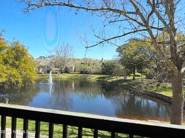 $2,400 | 11 Arbor Club Drive, Unit 214, Palm Valley, FL 32082