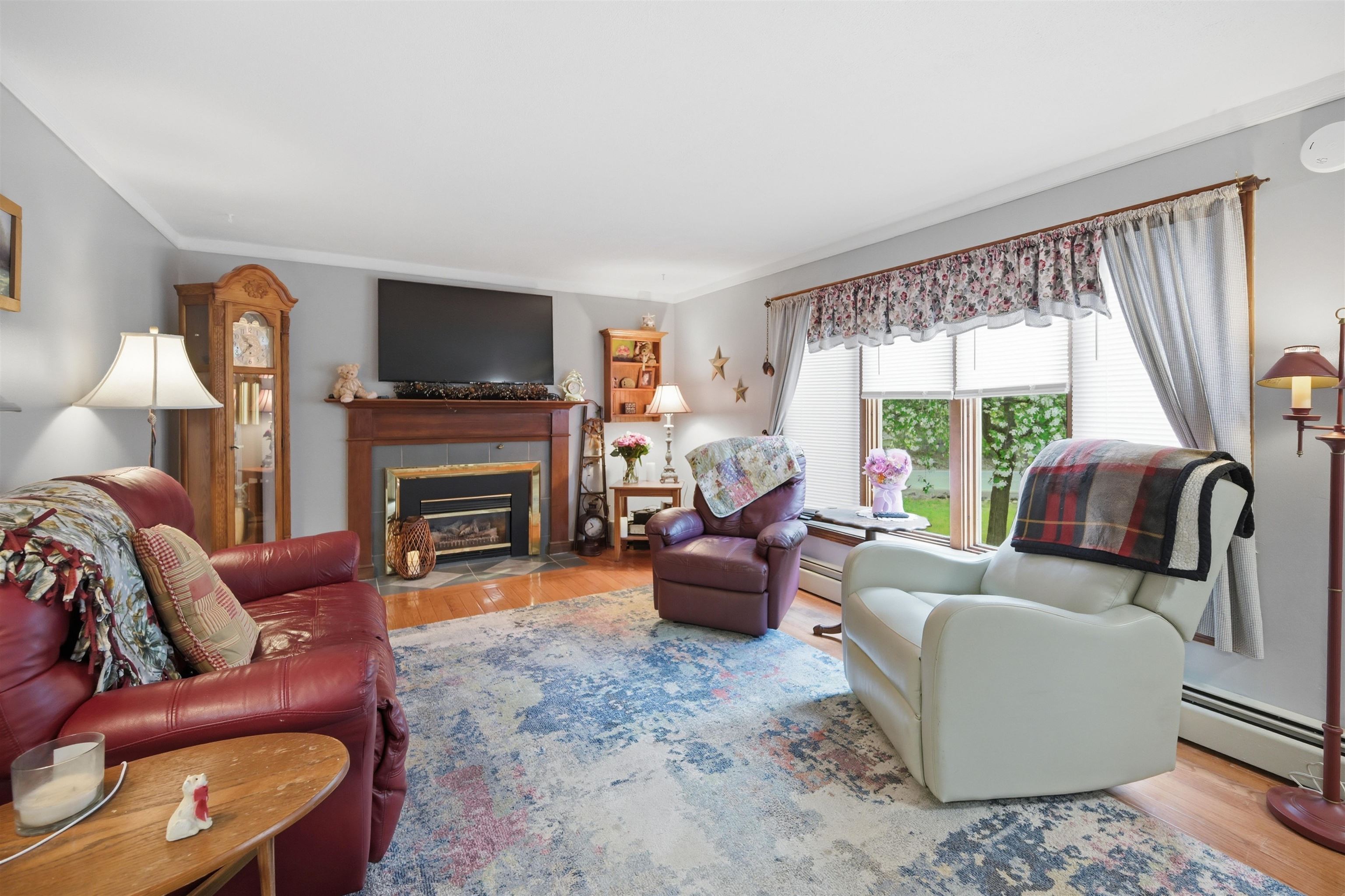 84 Woodridge Road Hampstead, NH 03826 - Photo 15 of 49
