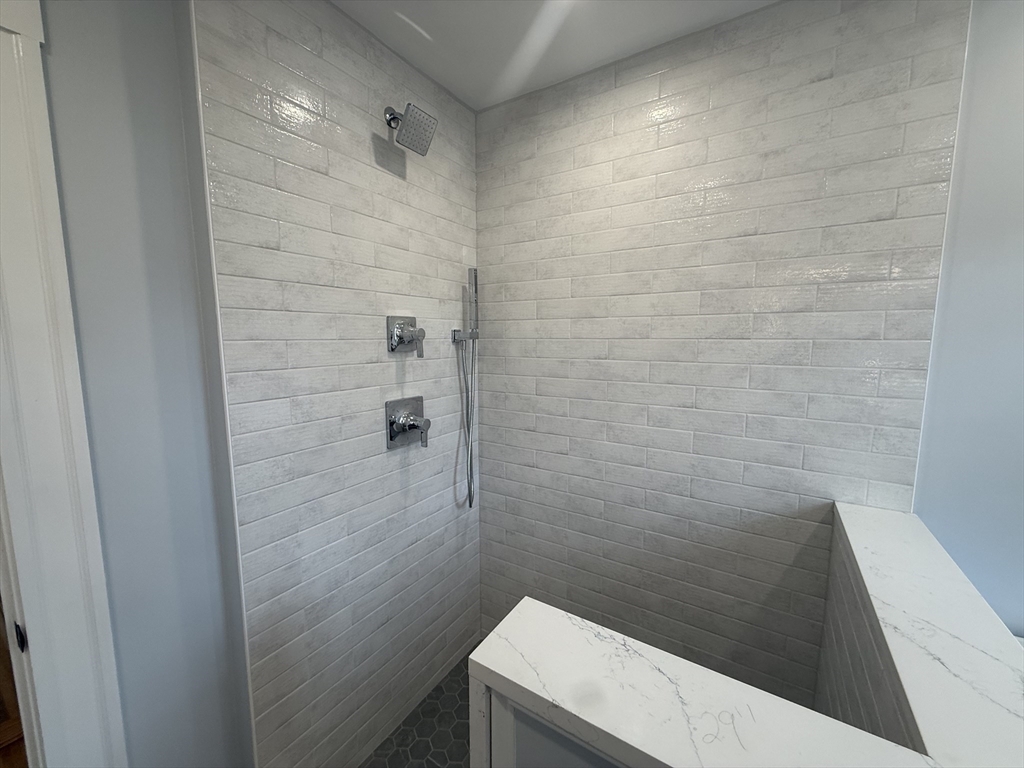 67 Walnut Street, Unit 2 Watertown, MA 02472 - Photo 5 of 17
