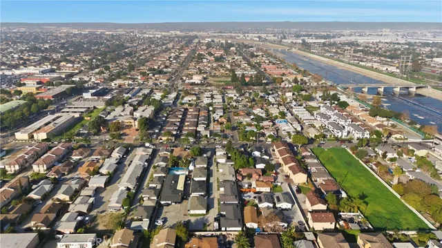 $4,900,000 | 5222 Live Oak Street, Cudahy, CA 90201