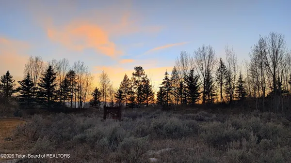 $189,000 | 976 Couloir Court, Driggs, ID 83422