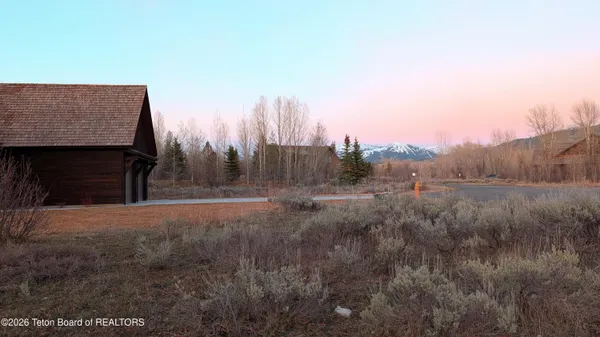 $189,000 | 976 Couloir Court, Driggs, ID 83422