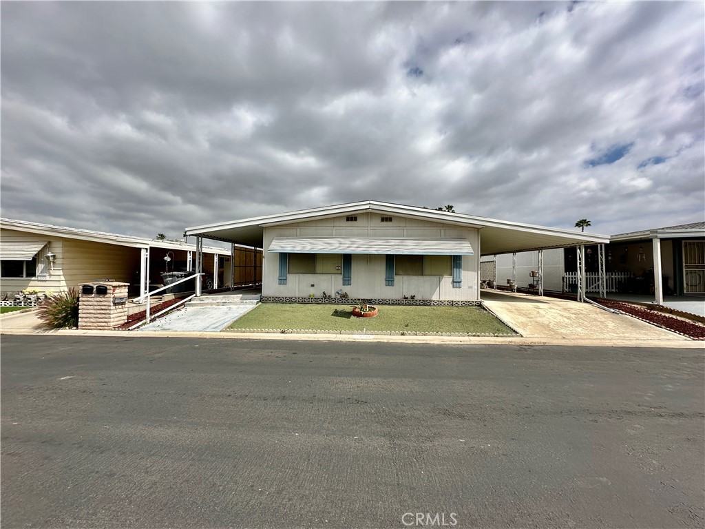 601 North Kirby Hemet Ca Unit 370  