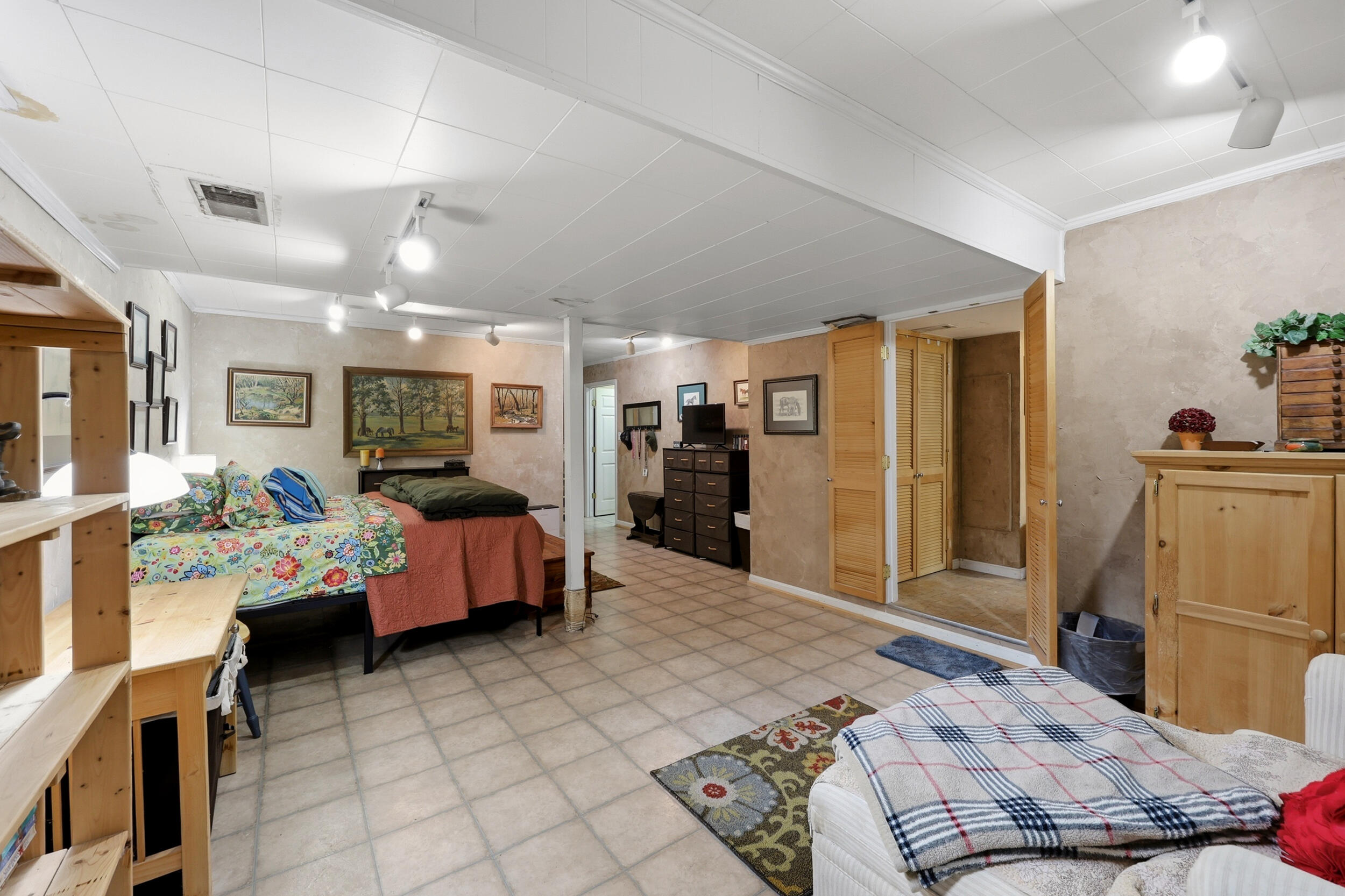 821 Cahaba Road Lexington, KY 40502 - Photo 41 of 49 img_3520