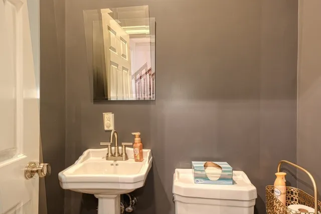 $1,199,000 | 5 Chapman Street, Unit 5, Watertown, MA 02472