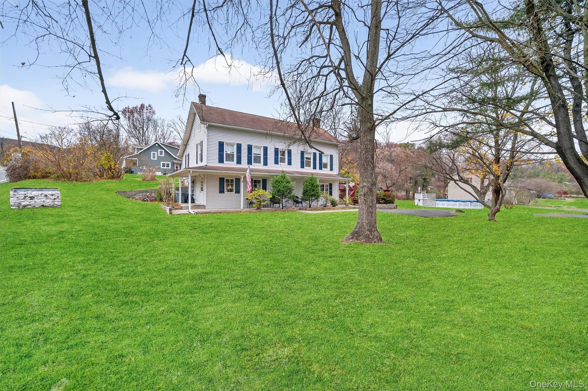 493 Gate Hill Coop Road Stony Point, NY 10980 - Photo 4 of 33 a view of house with a garden