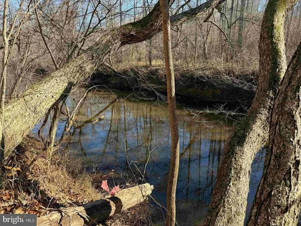 $721,000 | 2023 Diana Mill Road, Arvonia, VA 23004