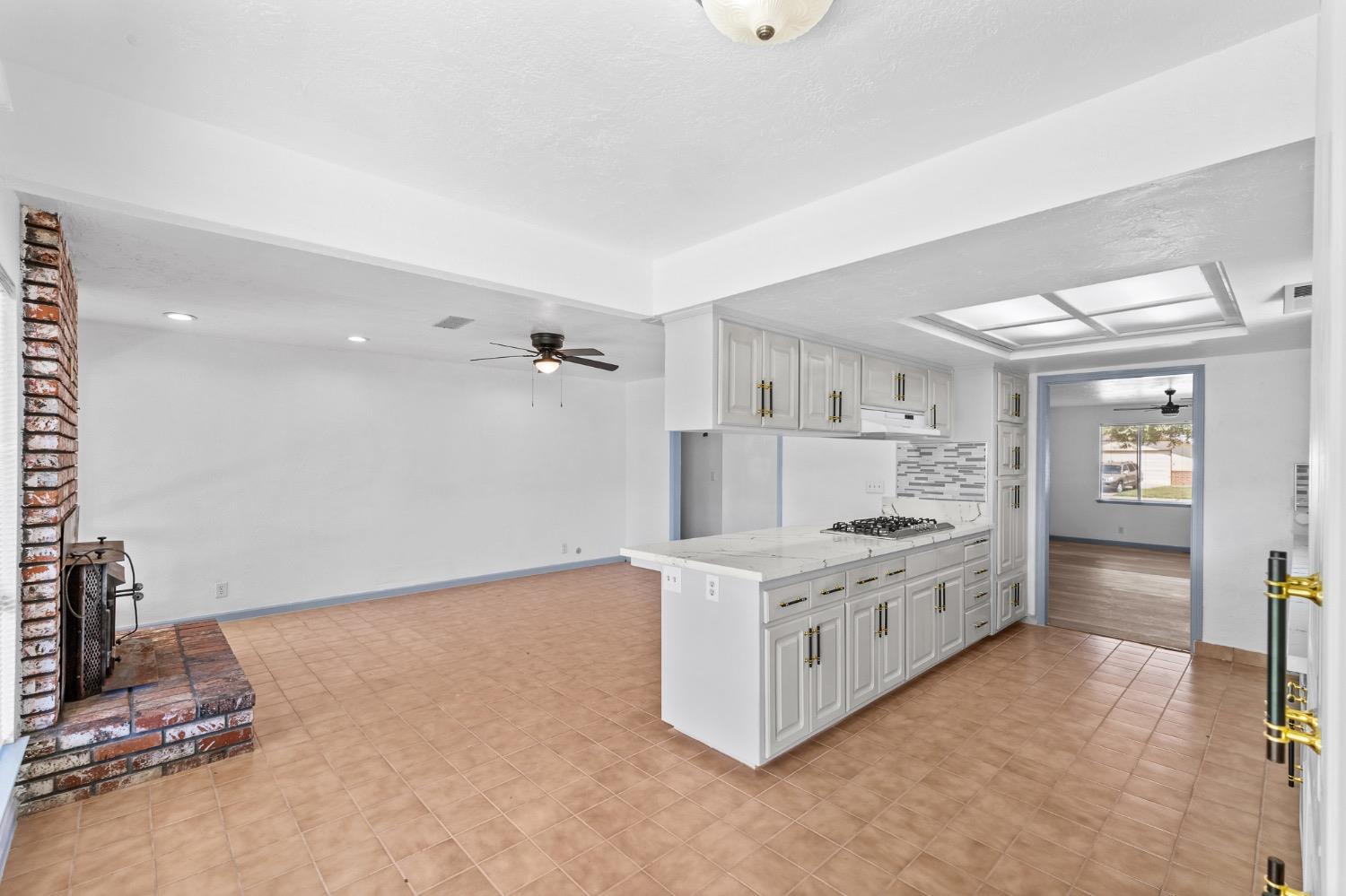 619 Meadow Lane Lemoore, CA 93245 - Photo 18 of 43