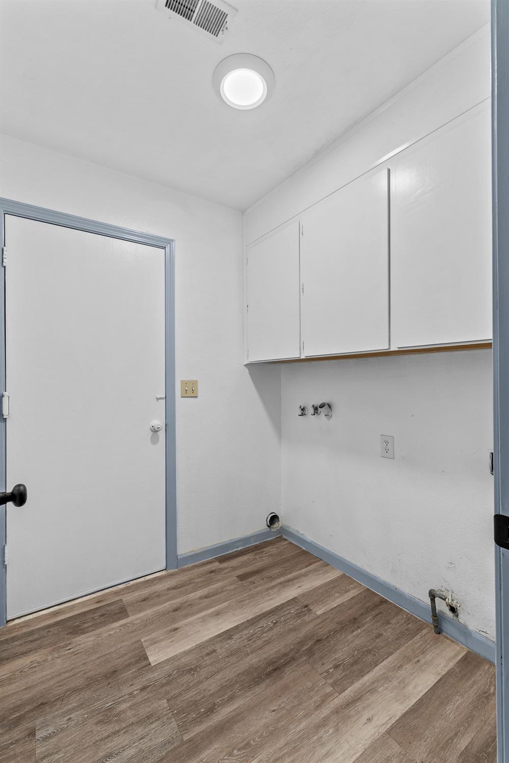 619 Meadow Lane Lemoore, CA 93245 - Photo 28 of 43