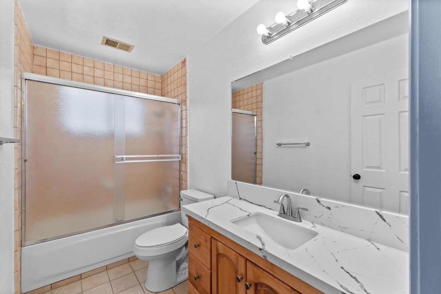 619 Meadow Lane Lemoore, CA 93245 - Photo 31 of 43