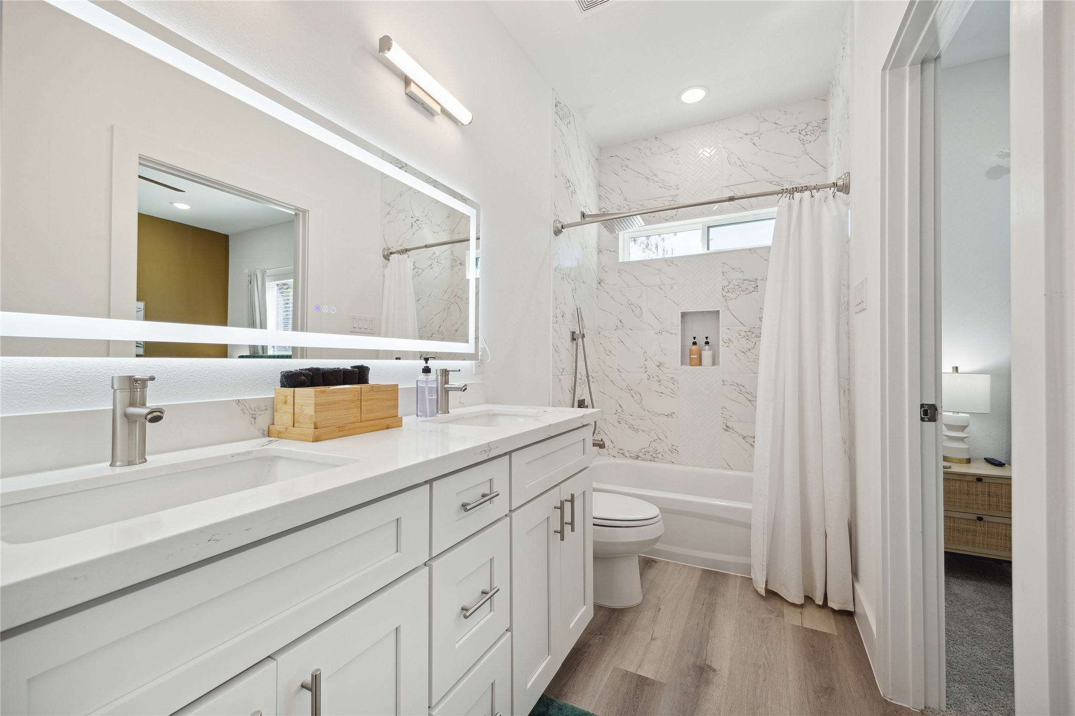 3828 Noah Street, Unit B Houston, TX 77021 - Photo 7 of 10