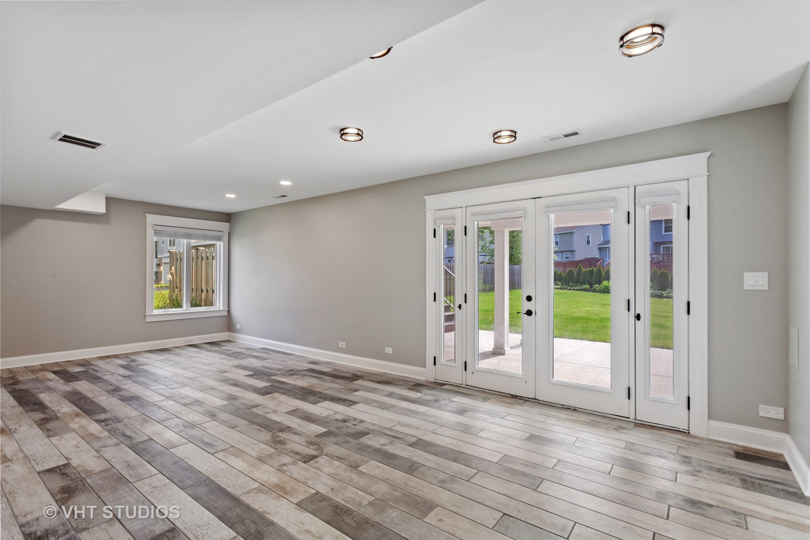6 Bent Tree Court Bolingbrook, IL 60440 - Photo 3 of 13