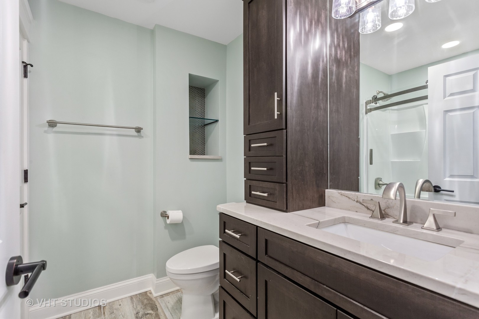 6 Bent Tree Court Bolingbrook, IL 60440 - Photo 4 of 13