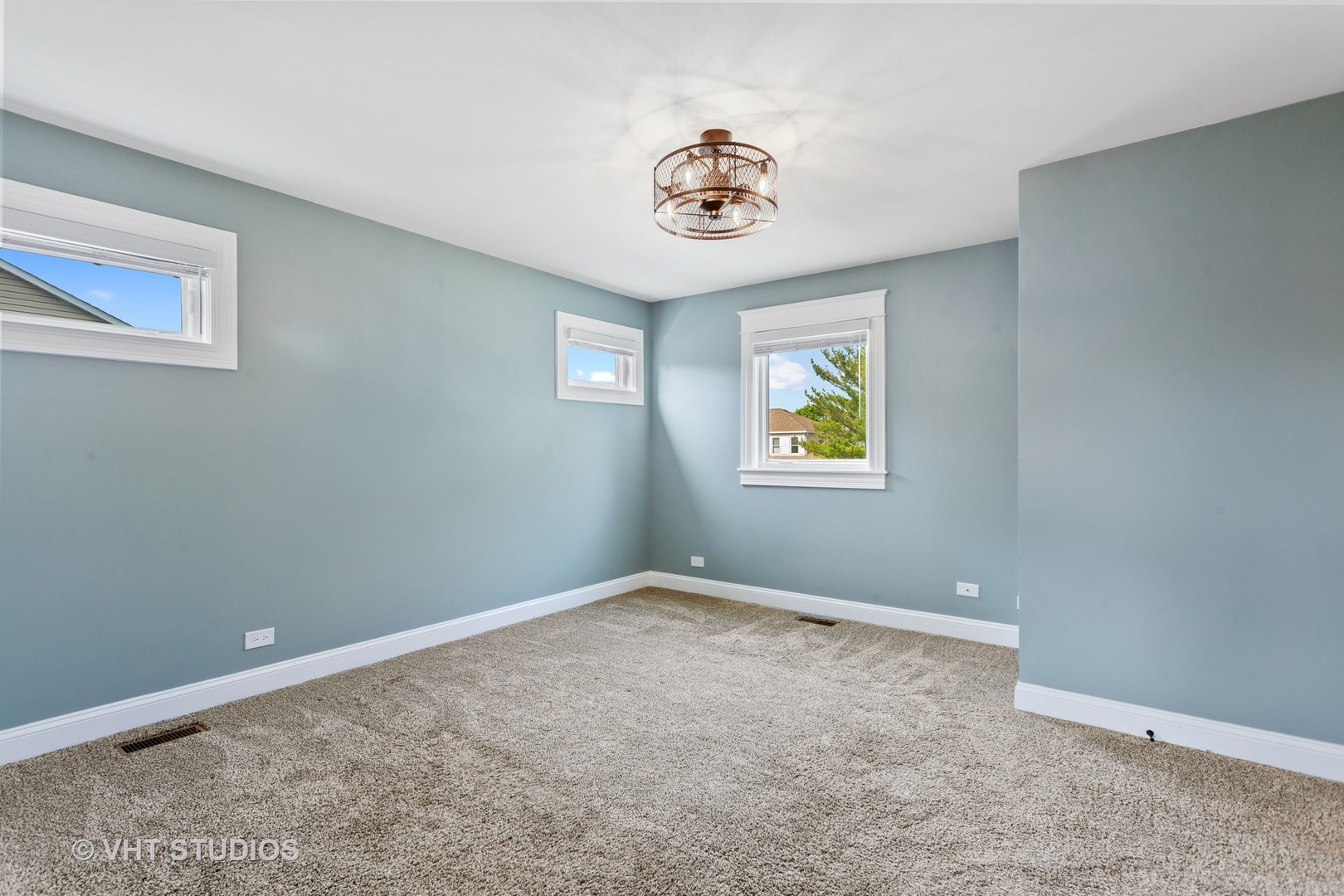 6 Bent Tree Court Bolingbrook, IL 60440 - Photo 7 of 13
