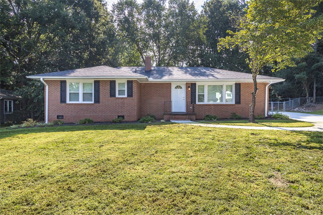 406 Moultrie Square Anderson, SC 29621 - Photo 1 of 36