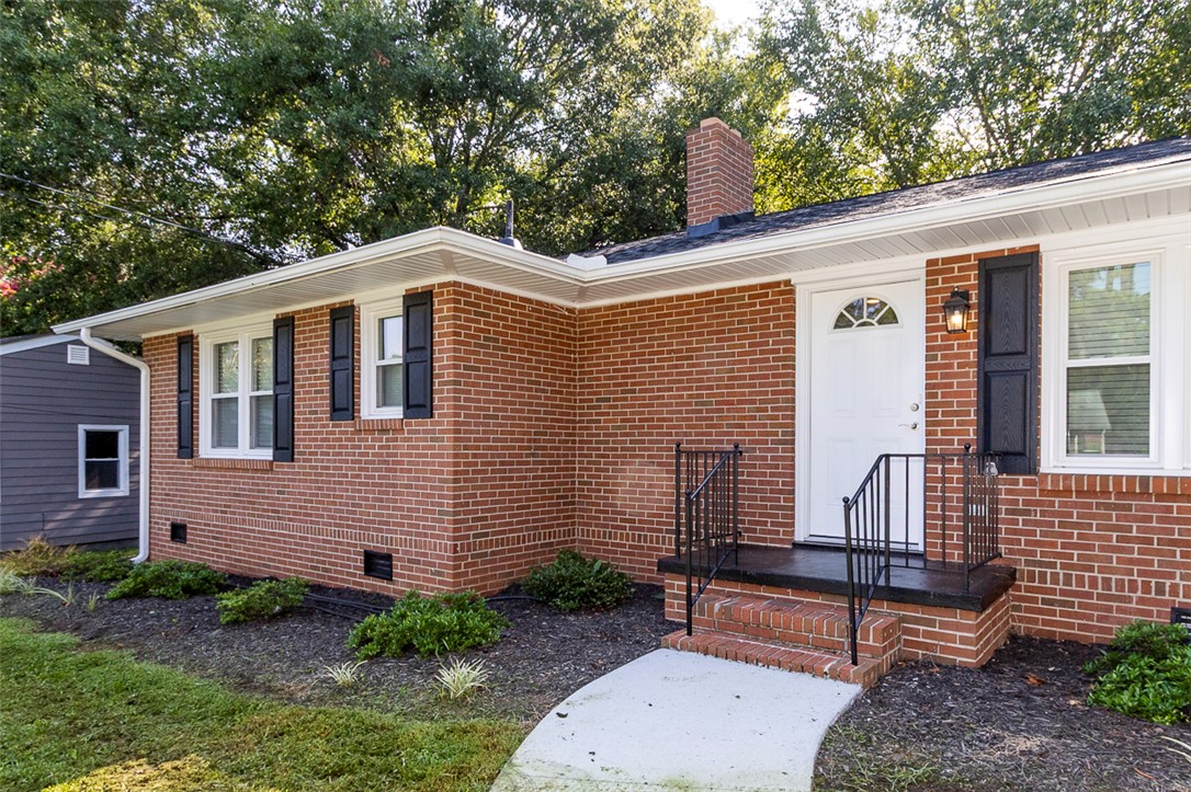 406 Moultrie Square Anderson, SC 29621 - Photo 2 of 36