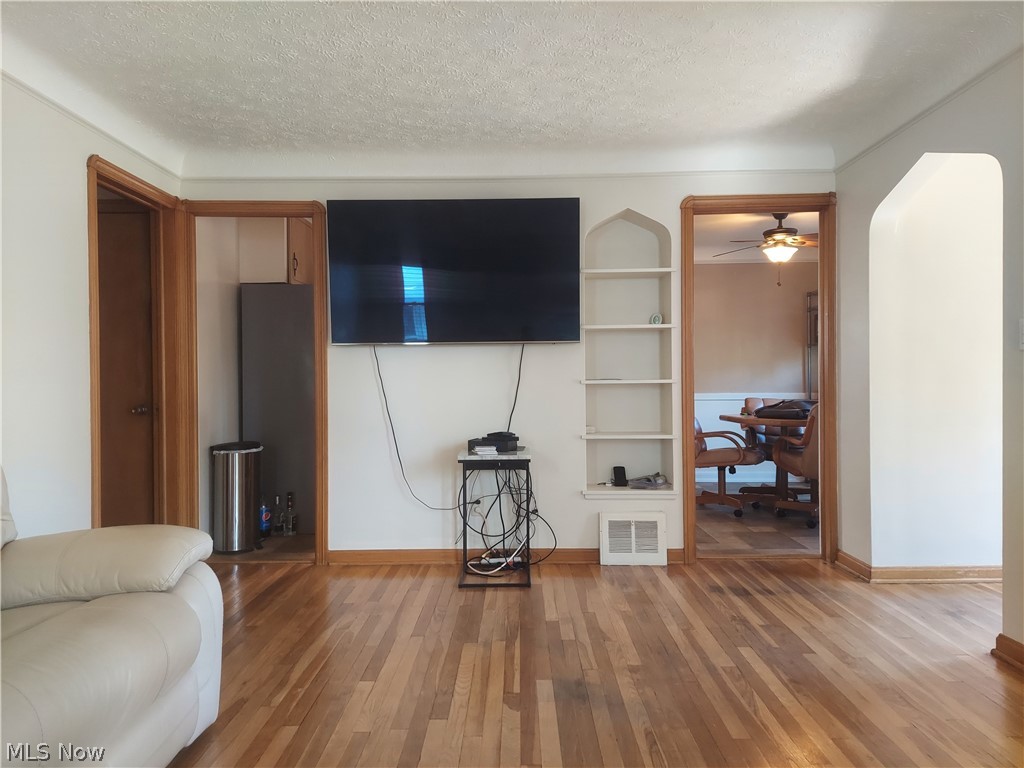 7718 Ackley Road Parma, OH 44129 - Photo 21 of 26