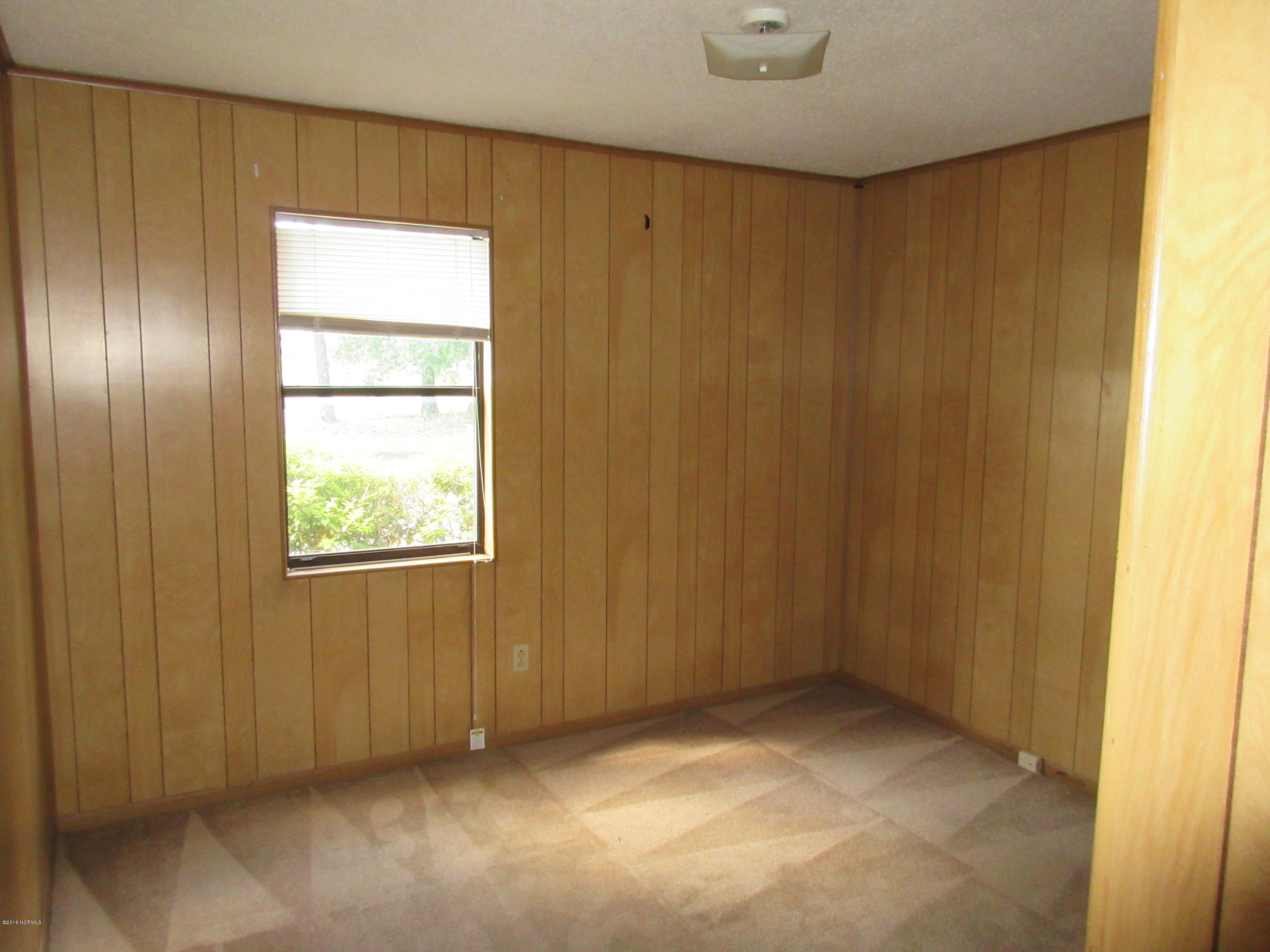 2504 Commerce Road, Unit D Jacksonville, NC 28546 - Photo 6 of 7