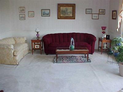 170 Bourbon Acres Road Paris, KY 40361 - Photo 9 of 20 Living rooom